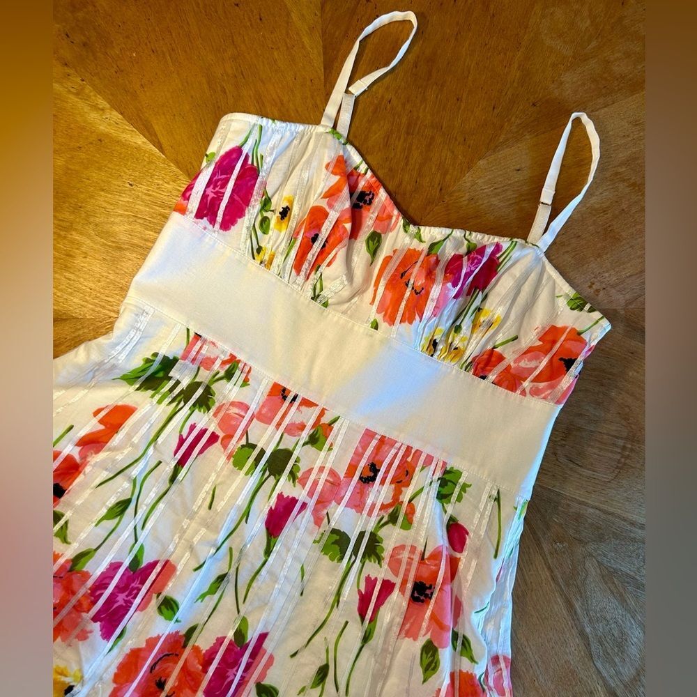 Guess Women's White and Pink Dress - Picture 4 of 11